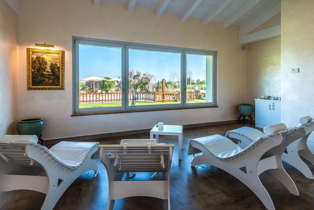Relais Paradiso Resort & Spa Marcellano Luaran gambar