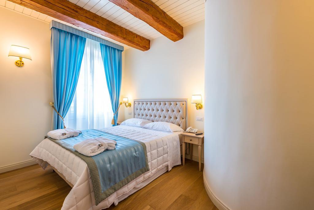 Relais Paradiso Resort & Spa Marcellano Luaran gambar